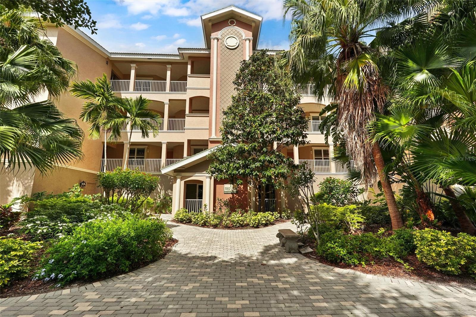 5110 Manorwood Drive, FL