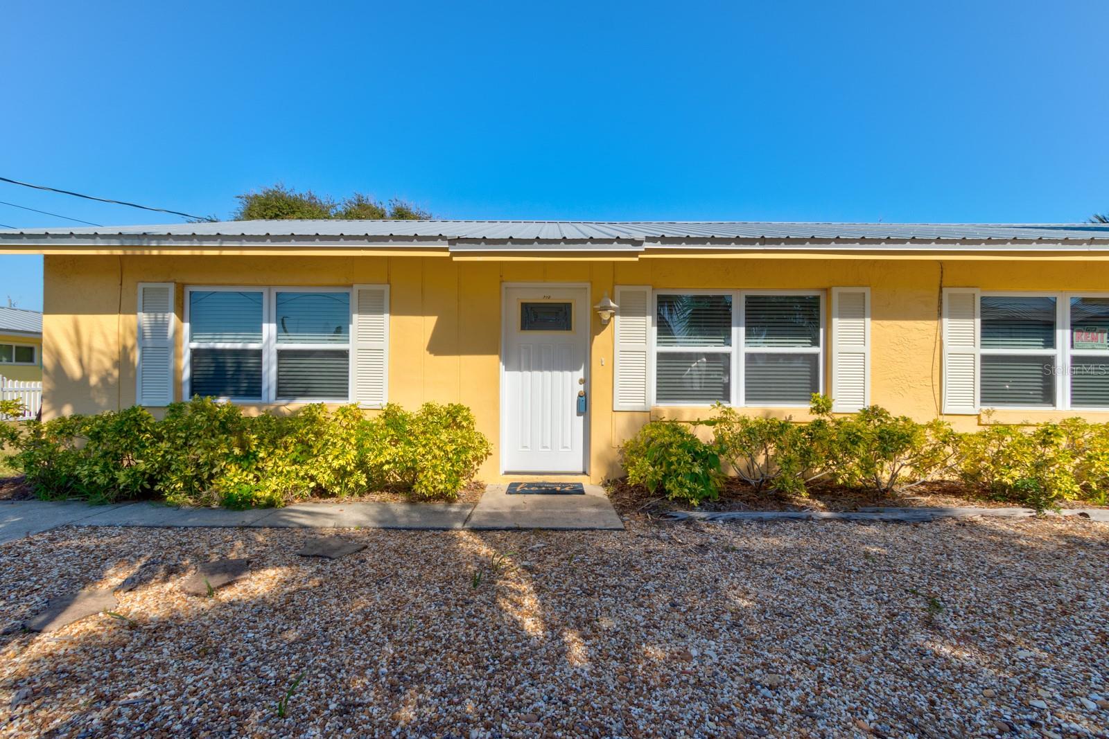 712-714 Oakwood Avenue, FL