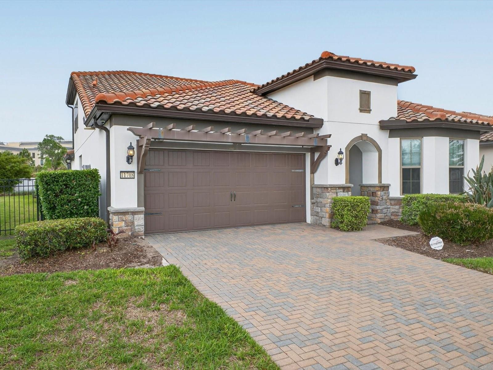 11708 Meadow Grove Circle, FL