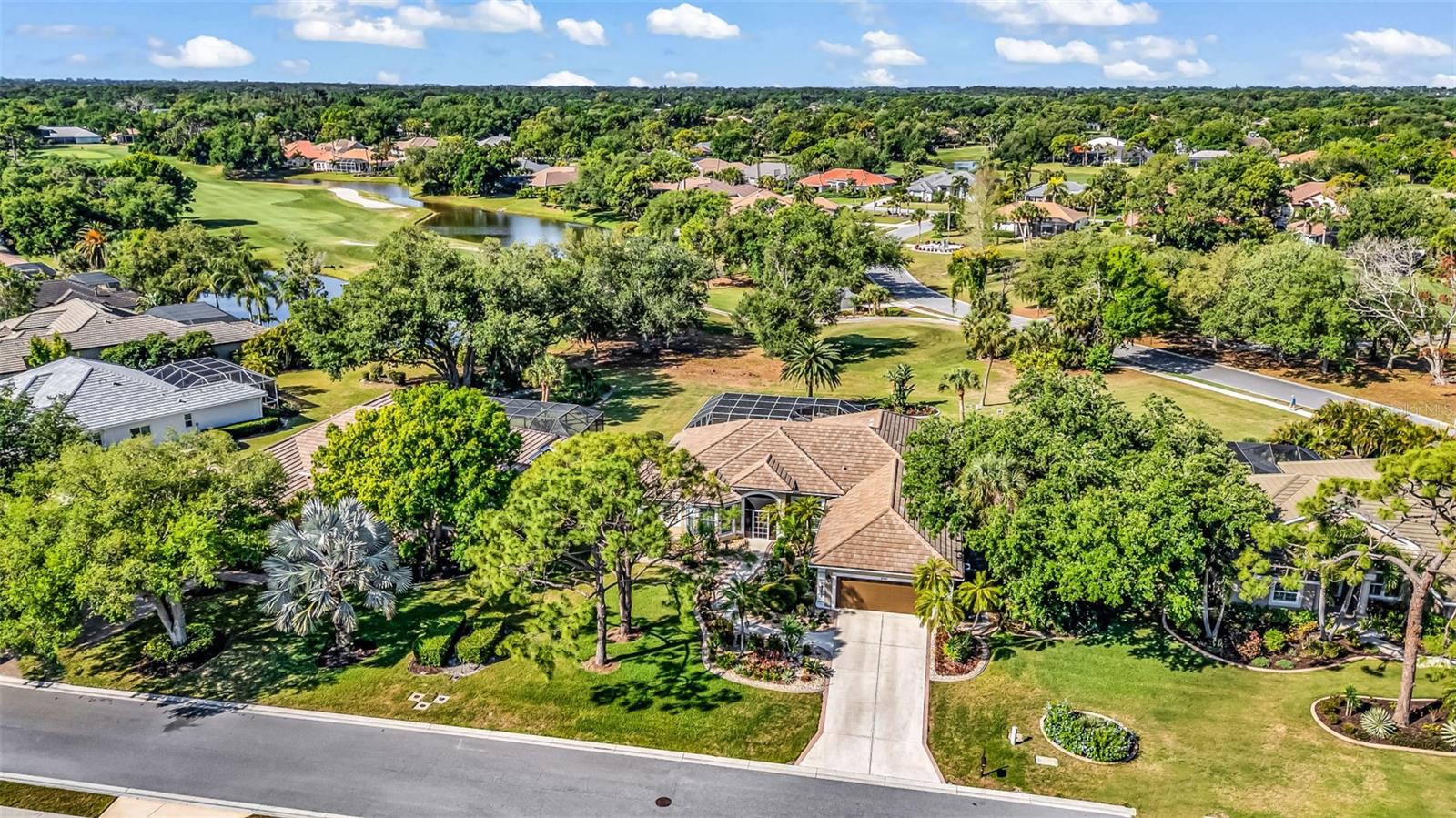 2201 Calusa Lakes Boulevard, FL