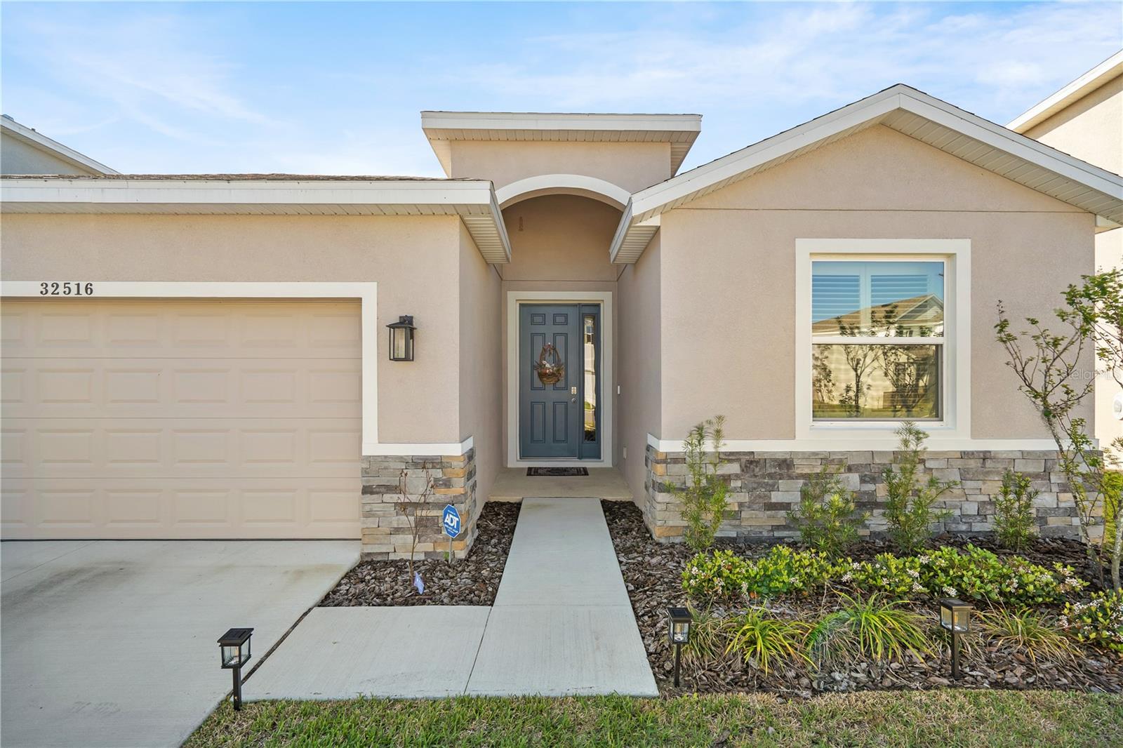 32516 Osprey Peak Way, FL