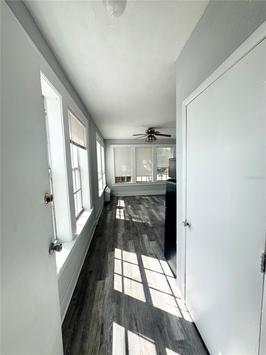 704 Cordova Drive, FL