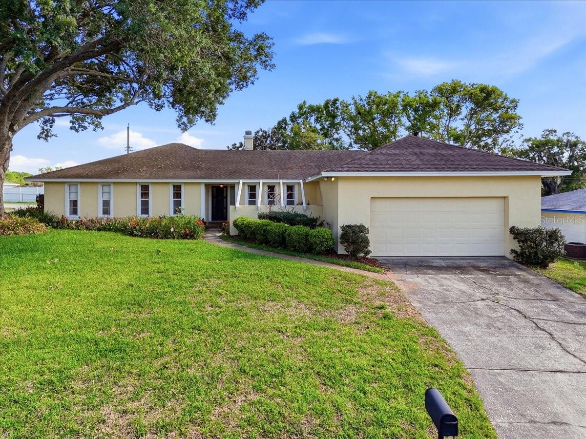 1911 Michelle Lane, FL