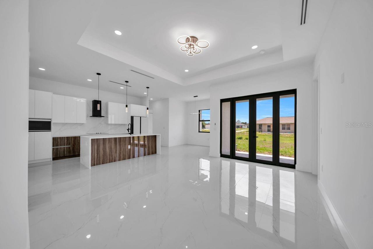 3901 3rd Street, FL