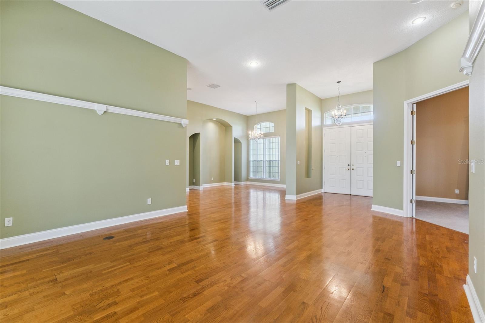 17540 Vista Belle Court, FL