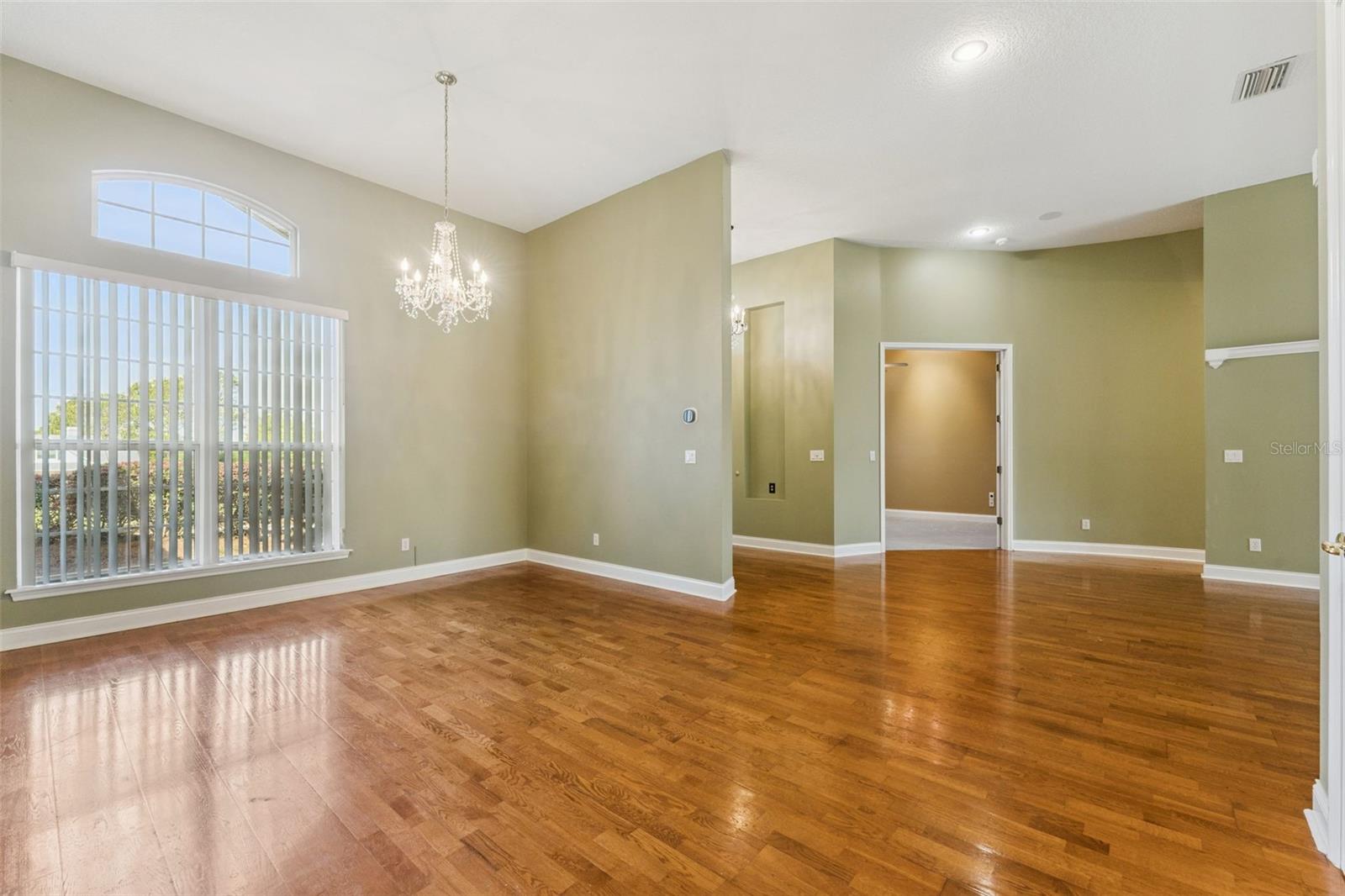 17540 Vista Belle Court, FL