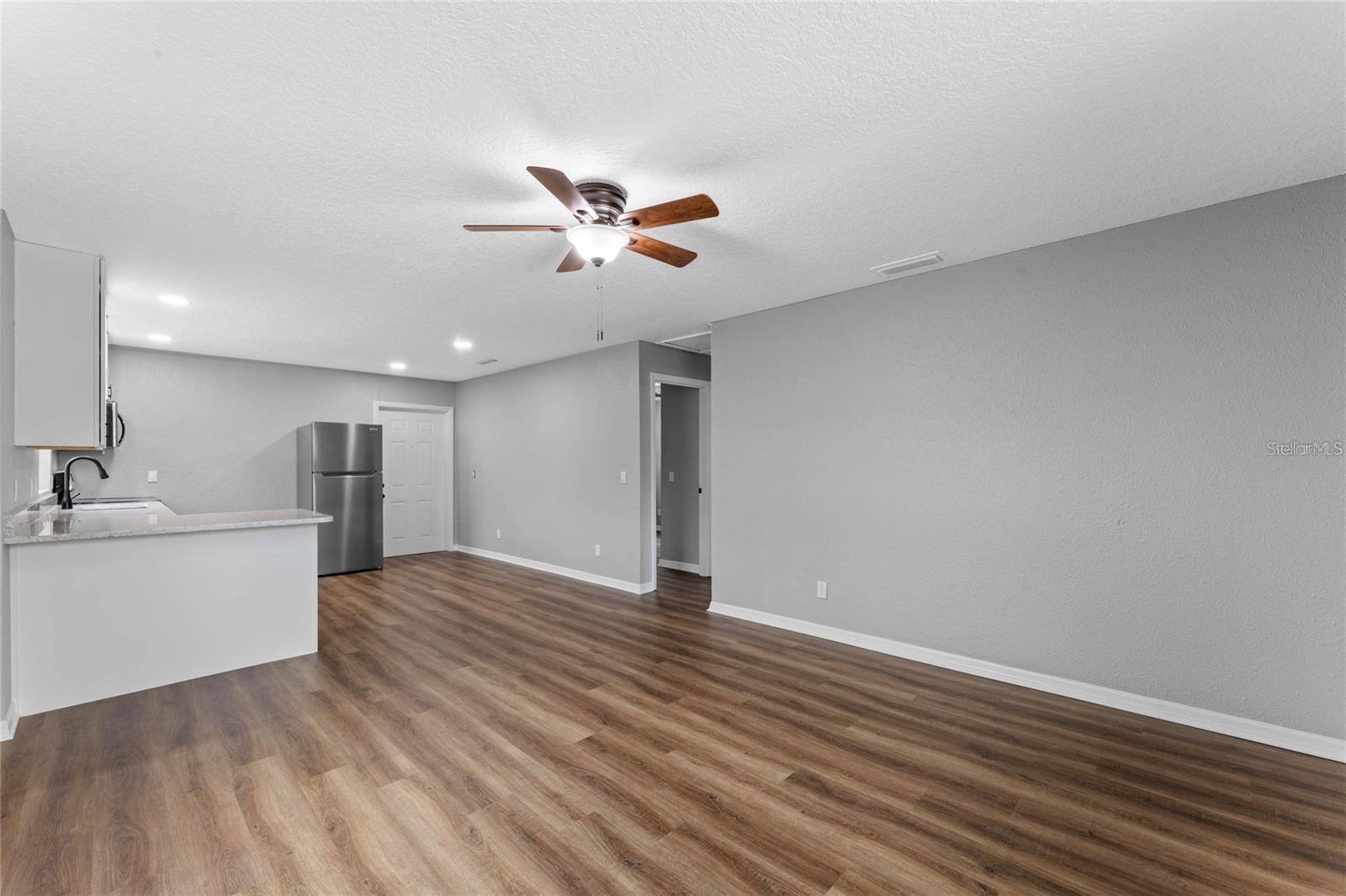 2441 Mills Avenue, FL