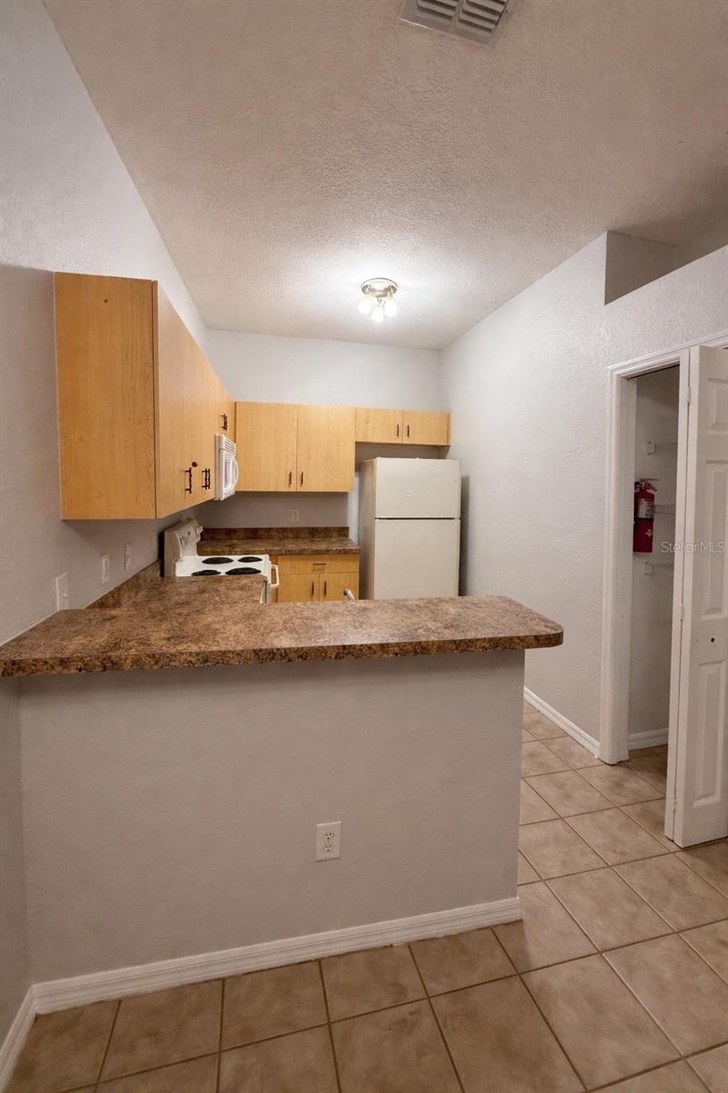 341 Port Pleasant Drive, FL