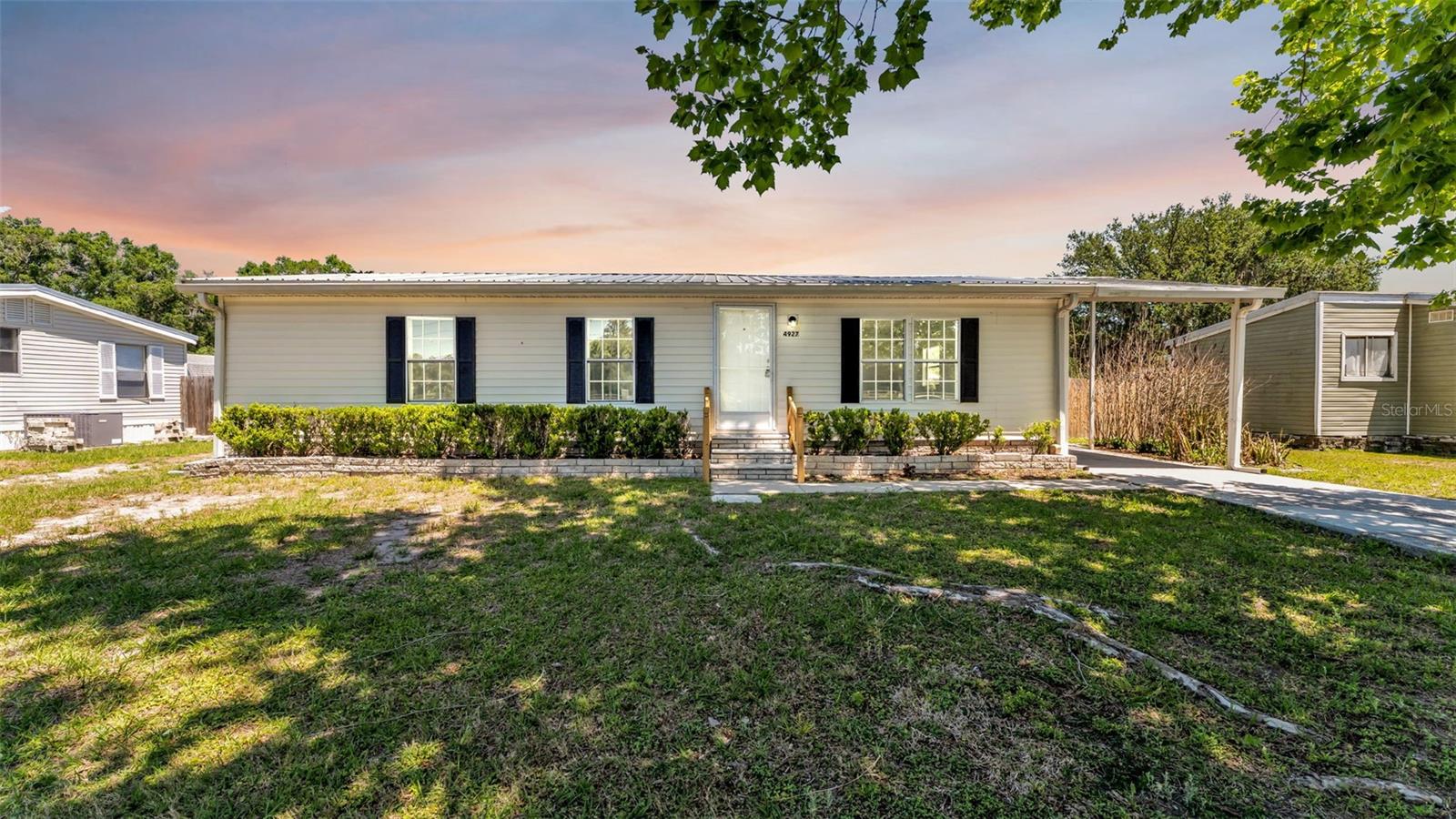4927 Rollinglen Loop, FL