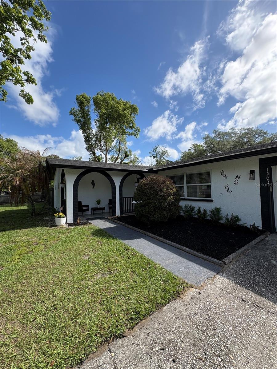 1203 Ustler Road, FL