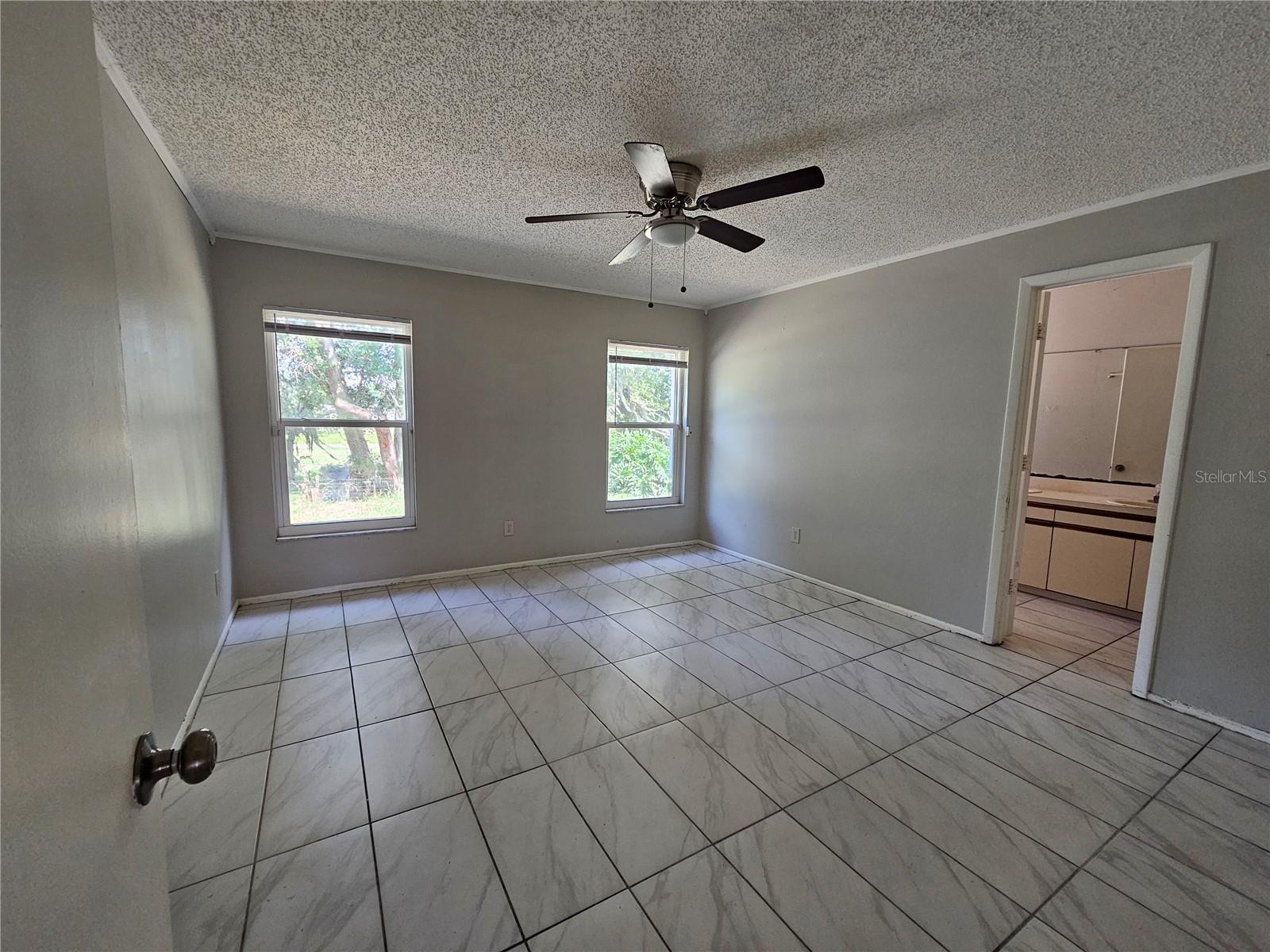 6560 Whirlaway Circle, FL
