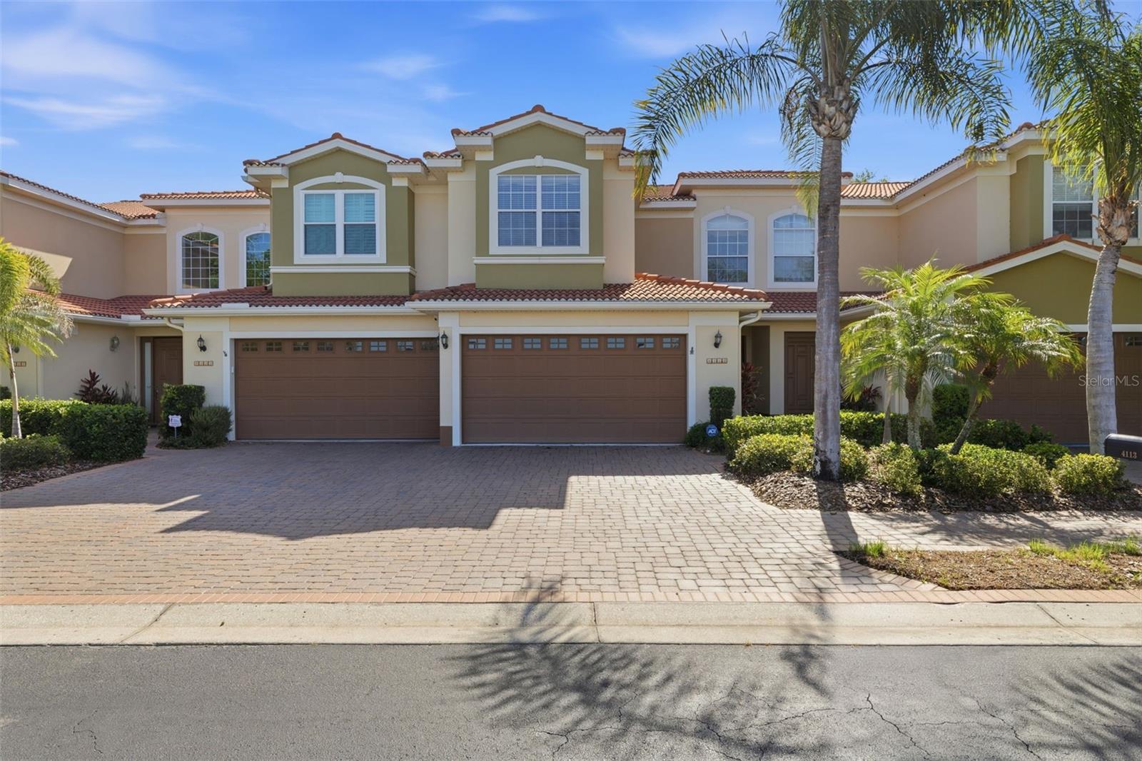 4113 Courtside Way, FL