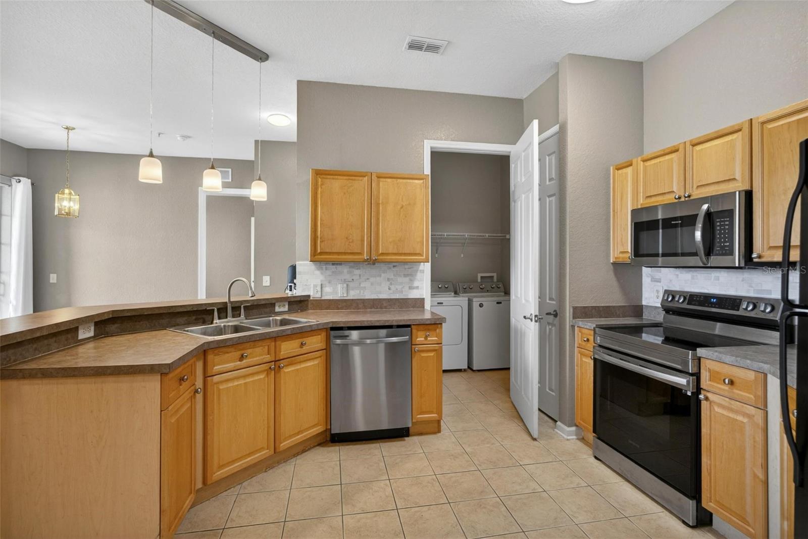 620 Terrace Ridge Circle, FL