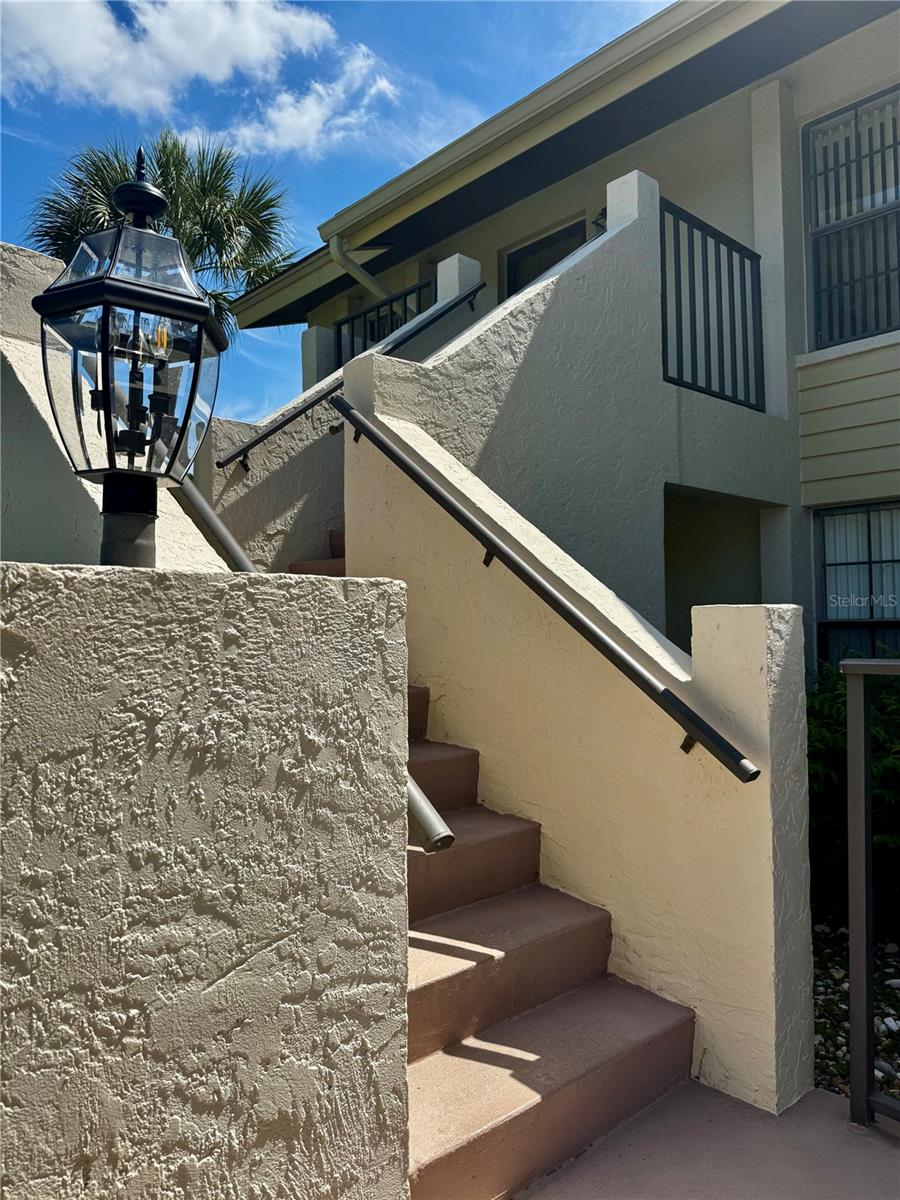 4644 Weybridge, FL