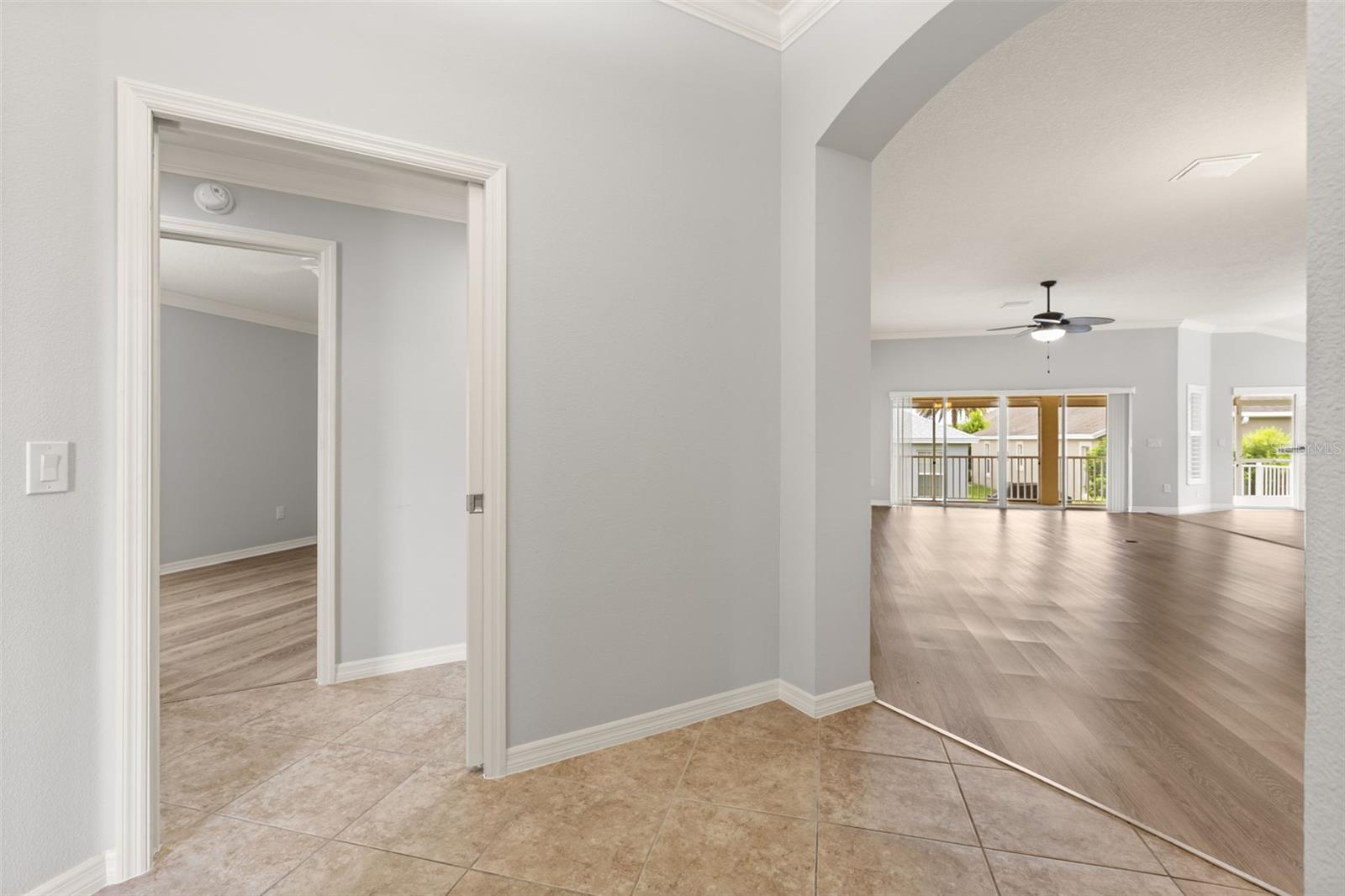 842 Pickett Road, FL