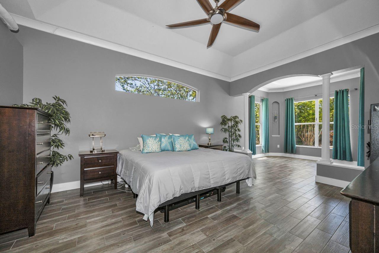14224 Creek Run Drive, FL