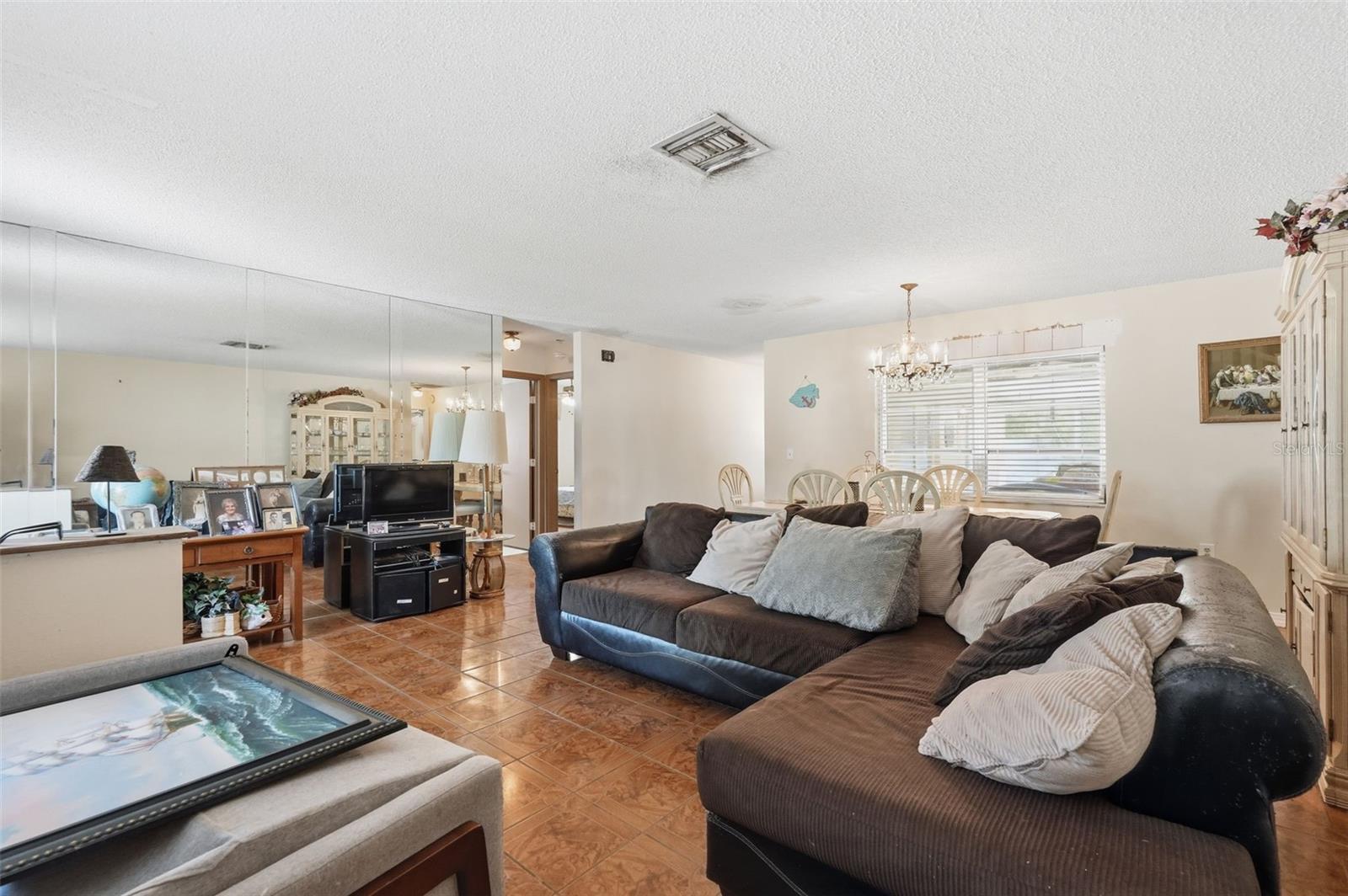 636 Tessier Court, FL