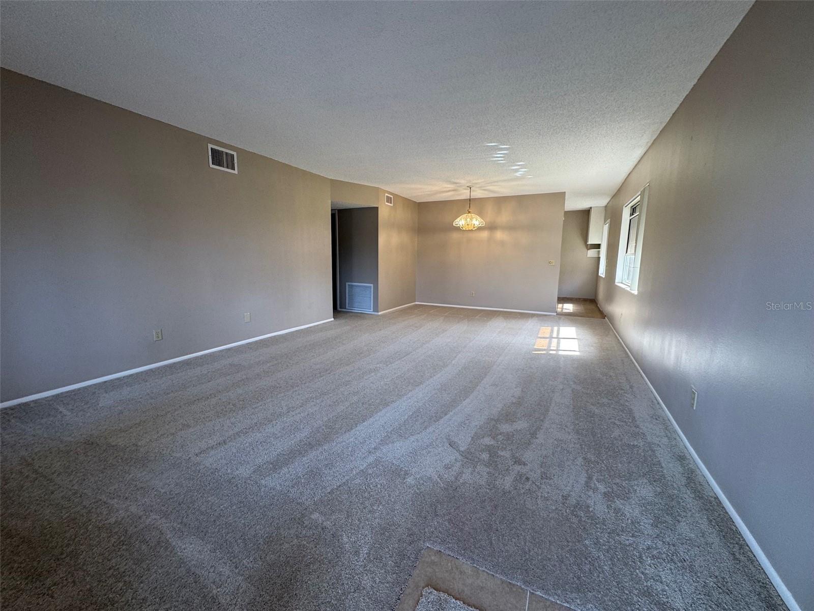 2402 Ecuadorian Way, FL