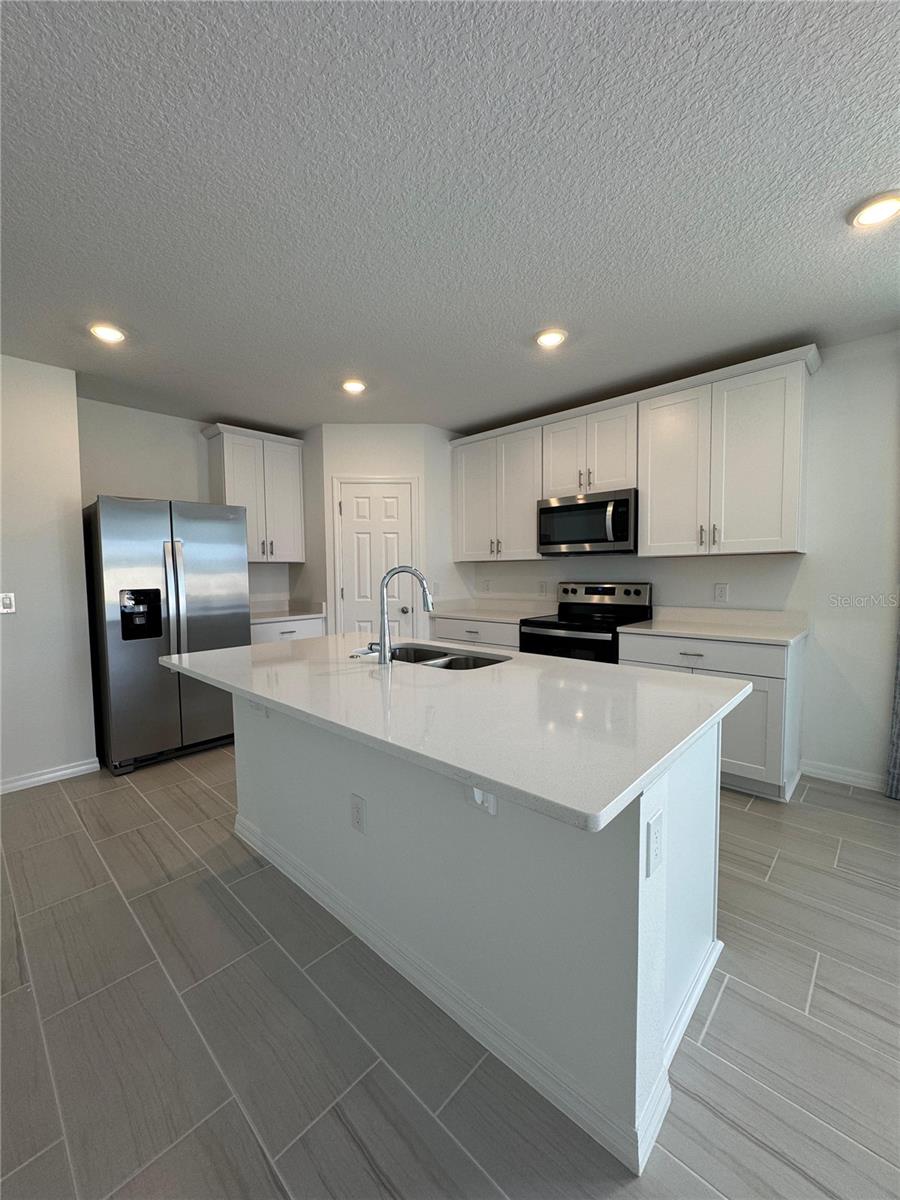 3521 Yarian Drive, FL