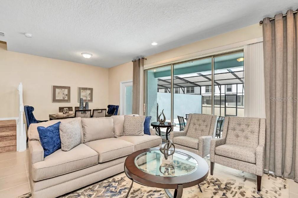 2407 Dubai Street, FL