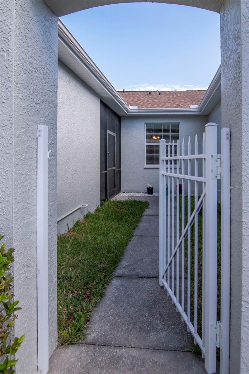 7308 Cleopatra Drive, FL