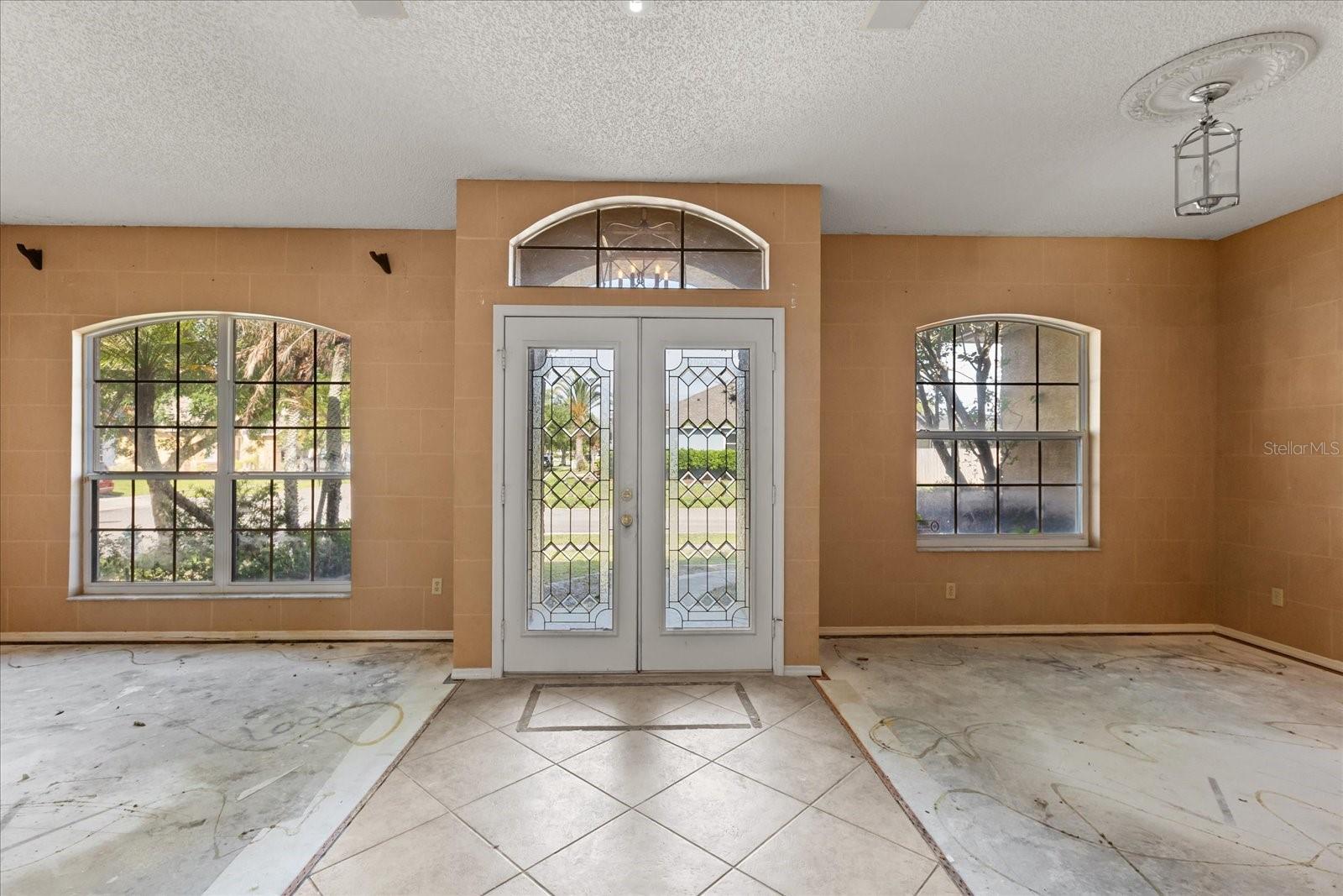 13853 Sunshowers Circle, FL