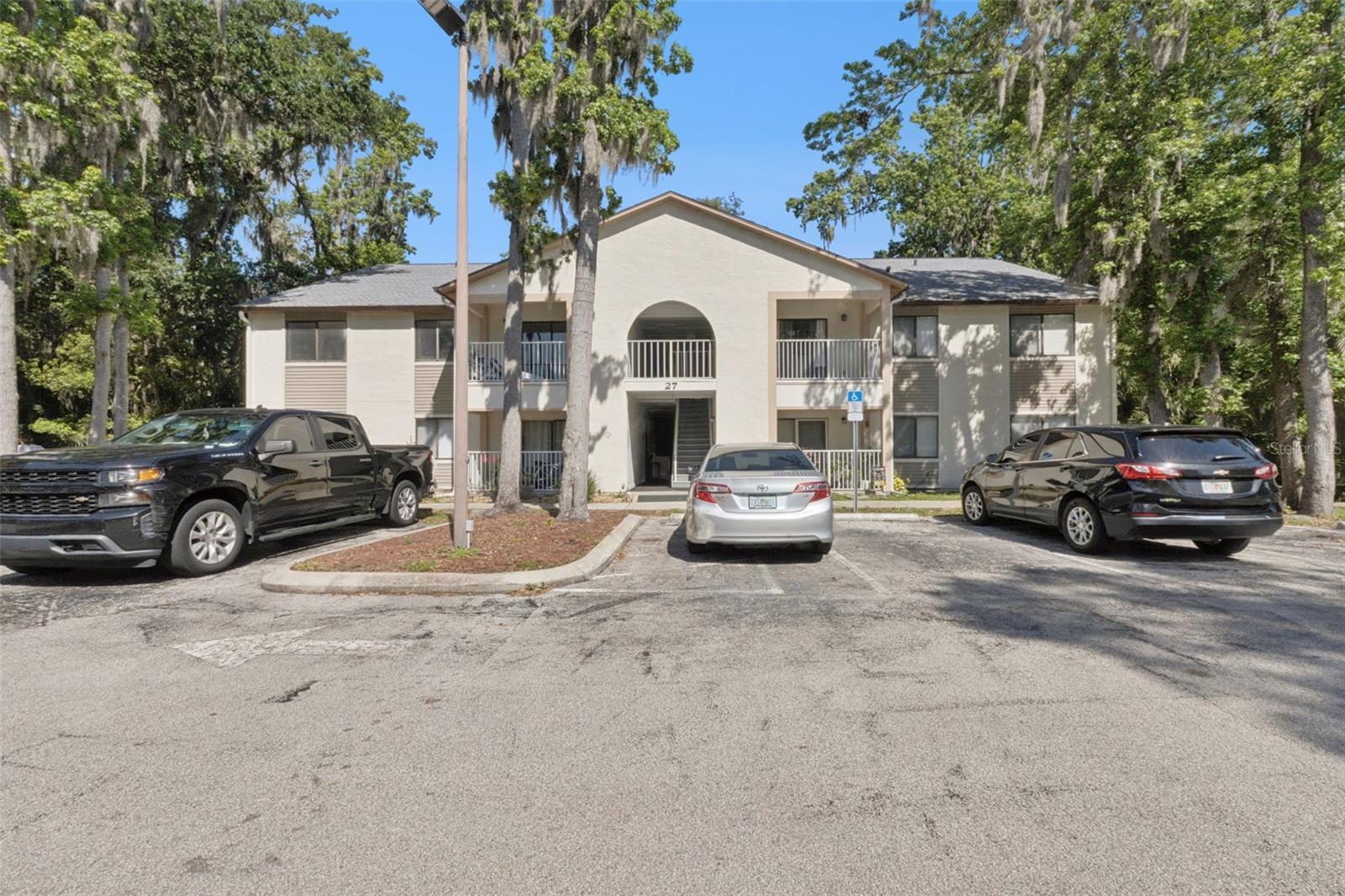 2707 Oak Trail Run, FL