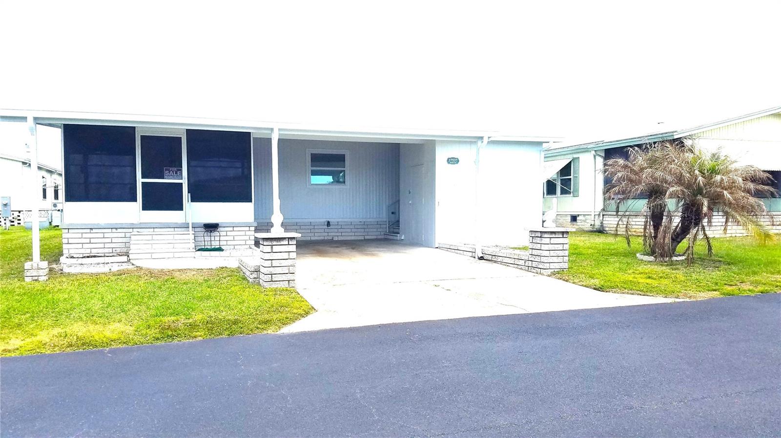 37537 Pinata Avenue, FL