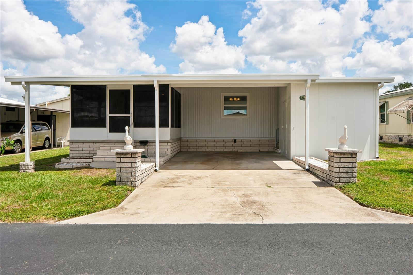 37537 Pinata Avenue, FL