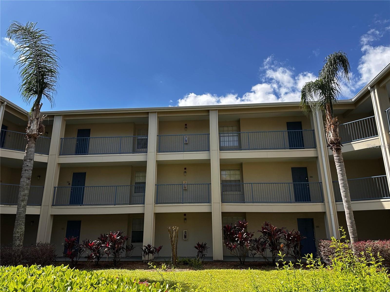 7220 Westpointe Boulevard, FL