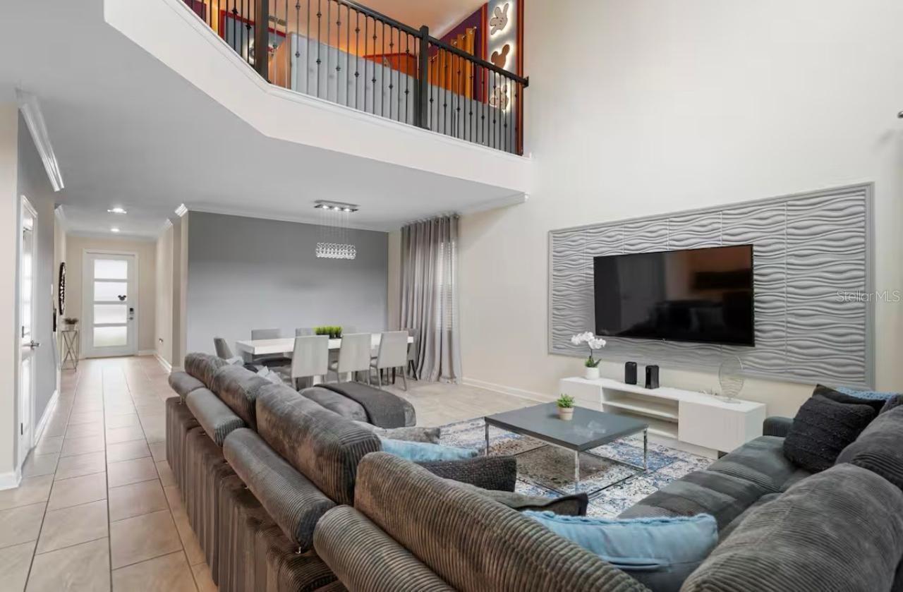 2787 Punctuation Place, FL