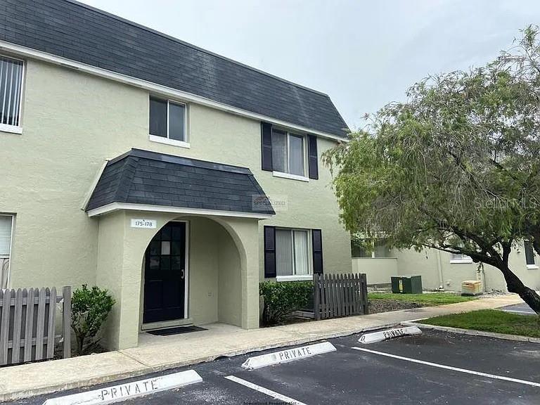 525 Conway Road, FL