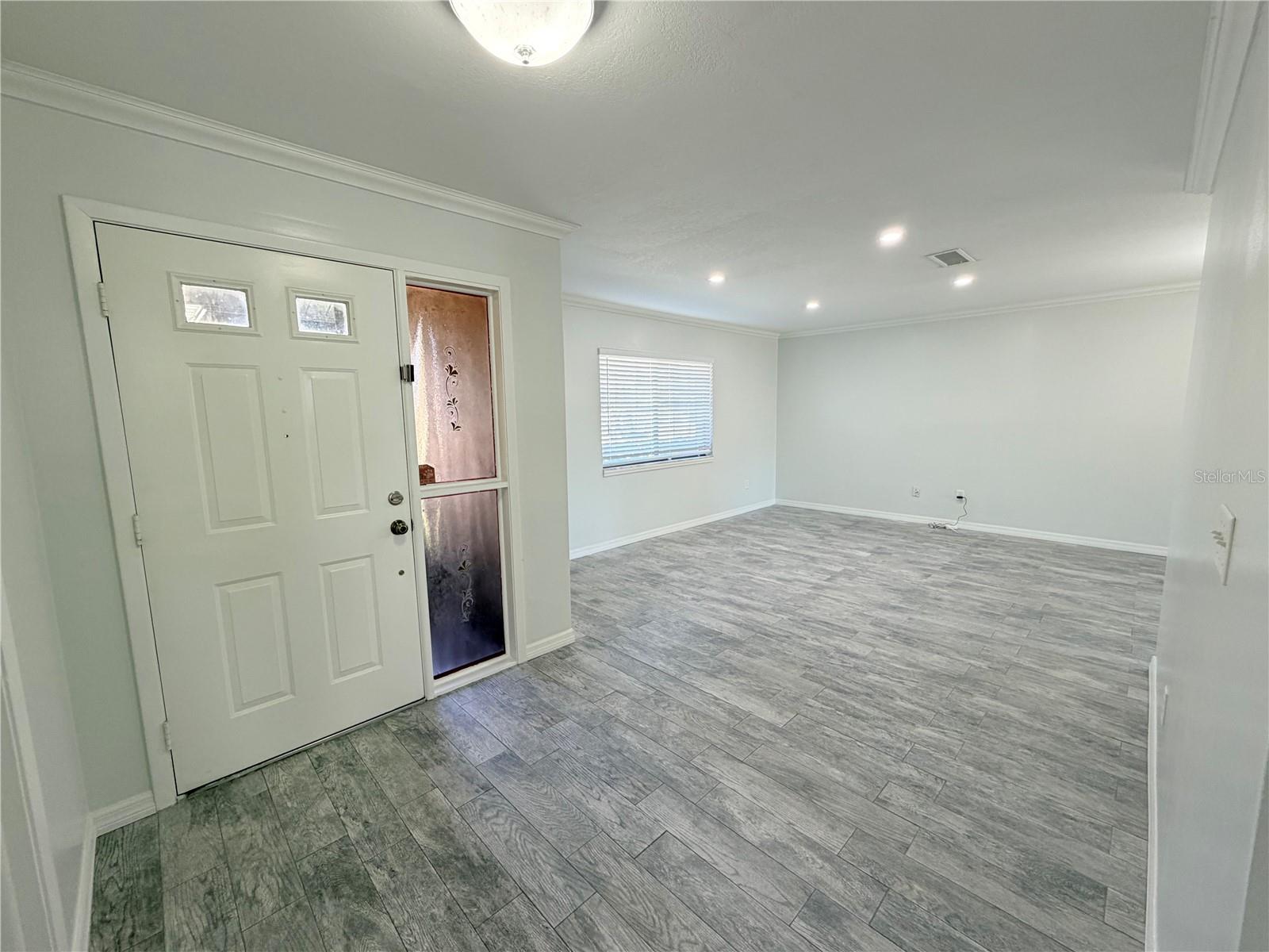 143 Cranfield Court, FL