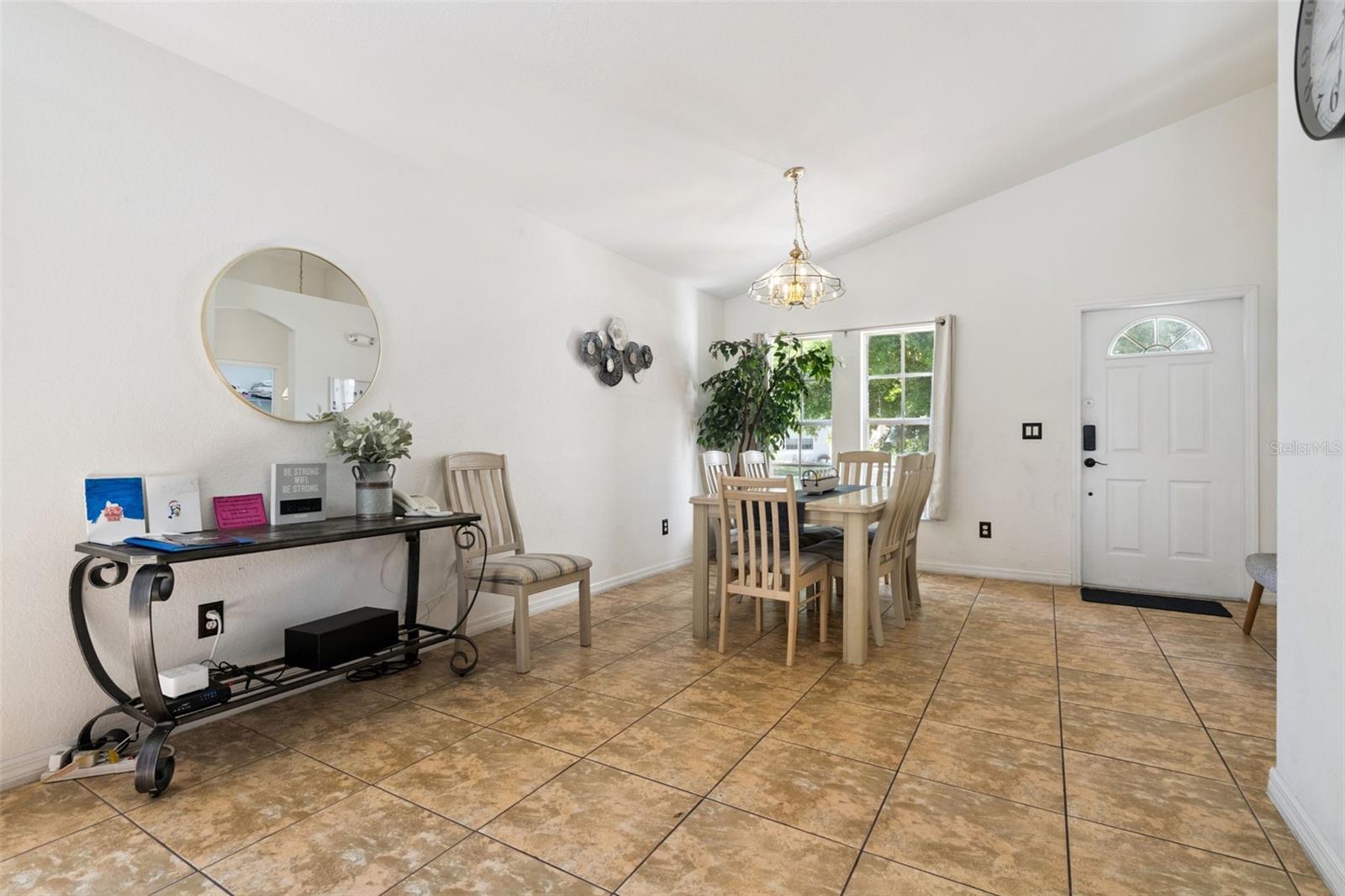 301 Troon Circle, FL