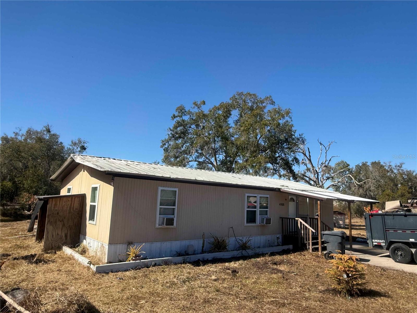 4008 Pine Lane, FL
