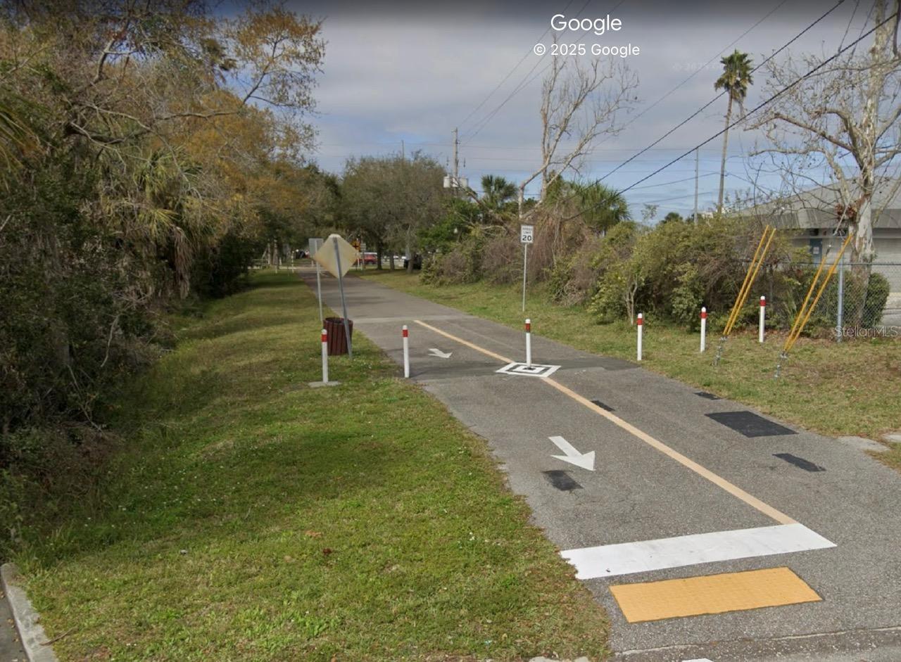 1211 Hamlet Avenue, FL