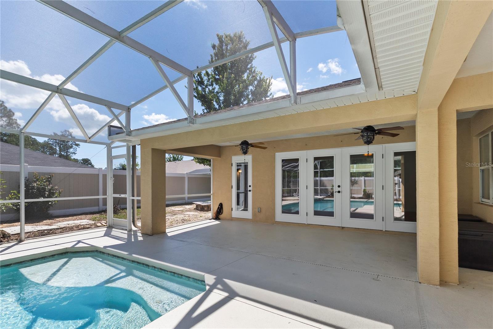 90 Universial Trail, FL