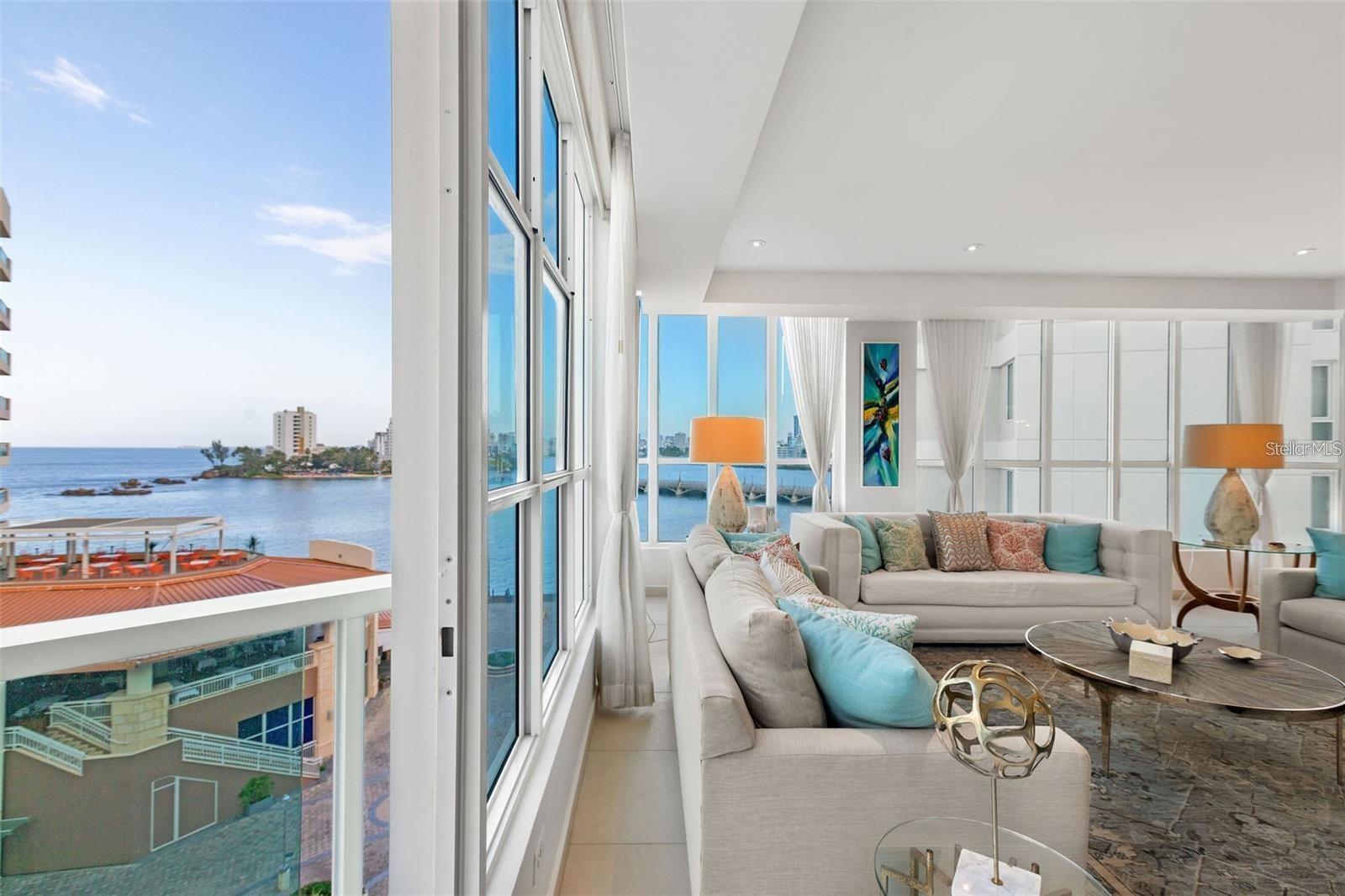 25 MuñOz Rivera Ave, PR