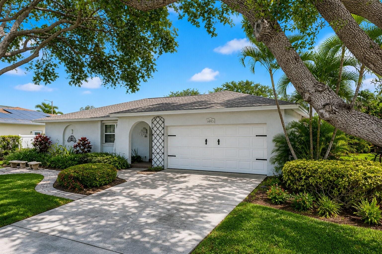 8083 Bayhaven Drive, FL