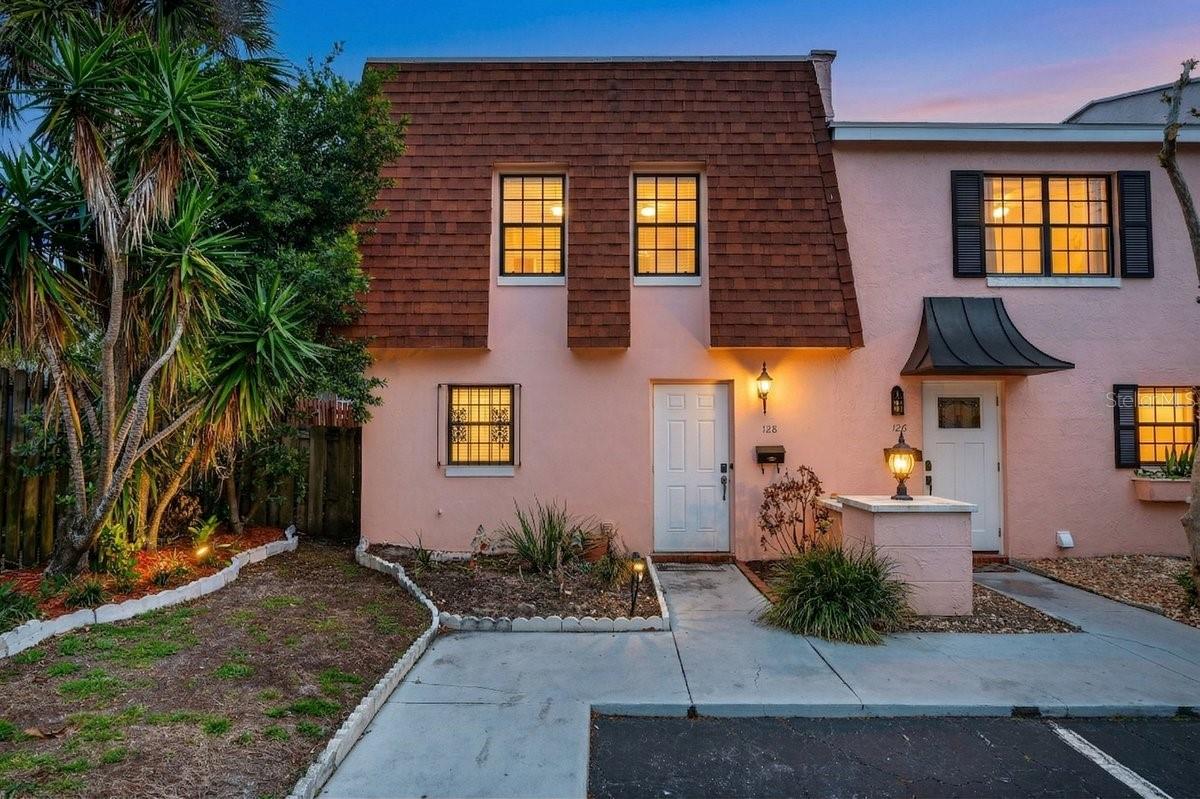 128 Mitchell Place, FL