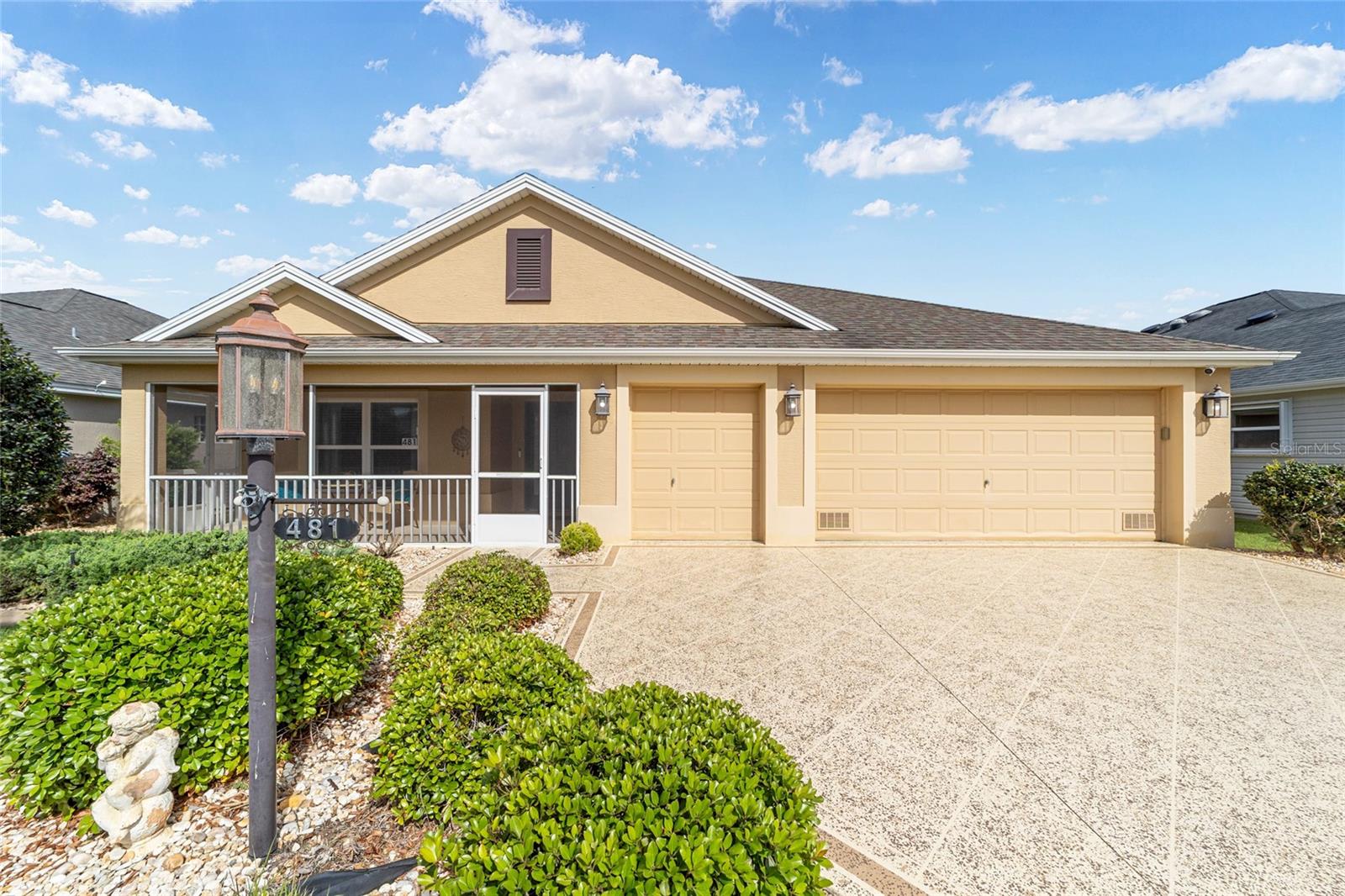 481 Island House Path, FL