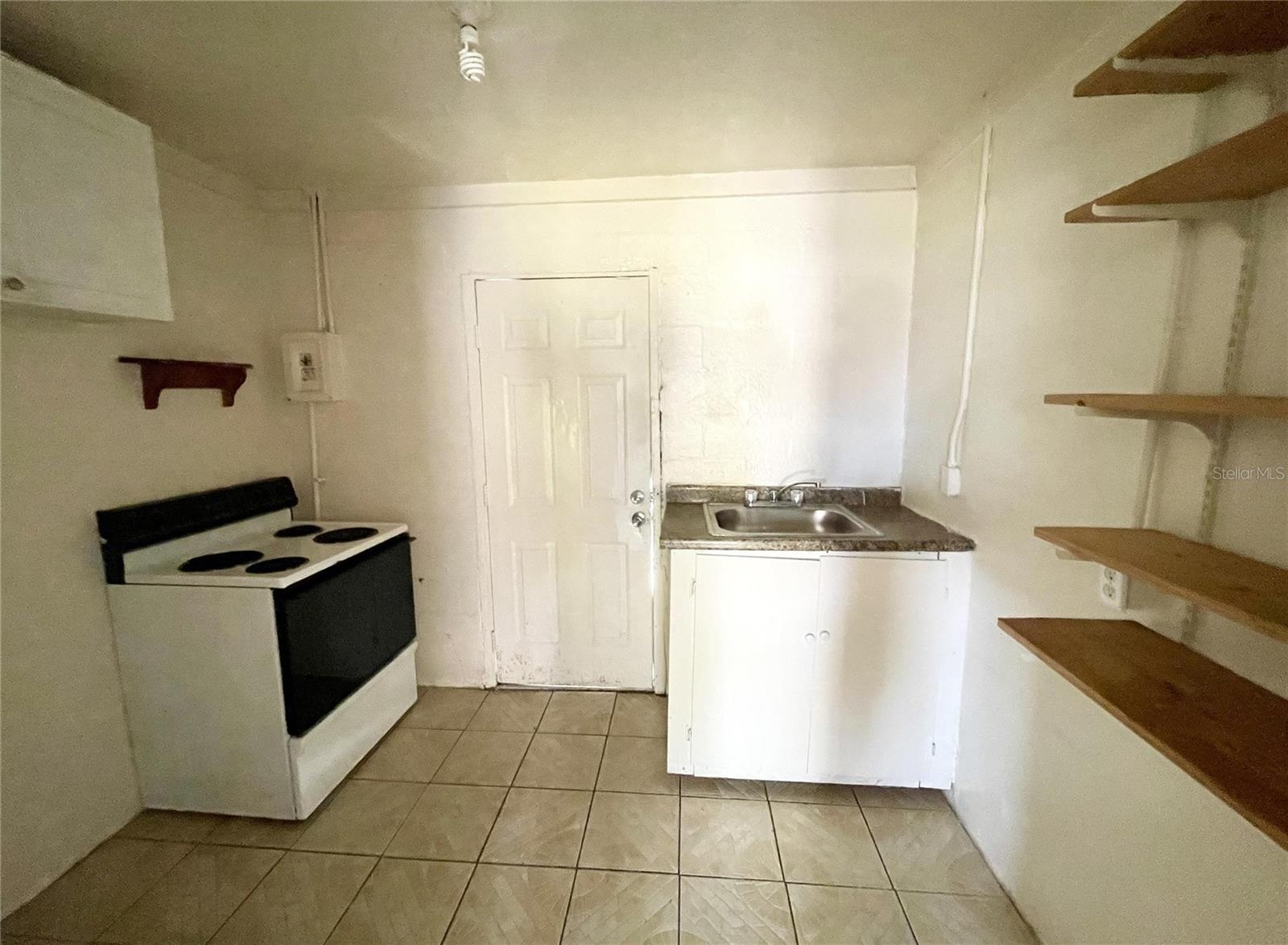 131 B Street, FL