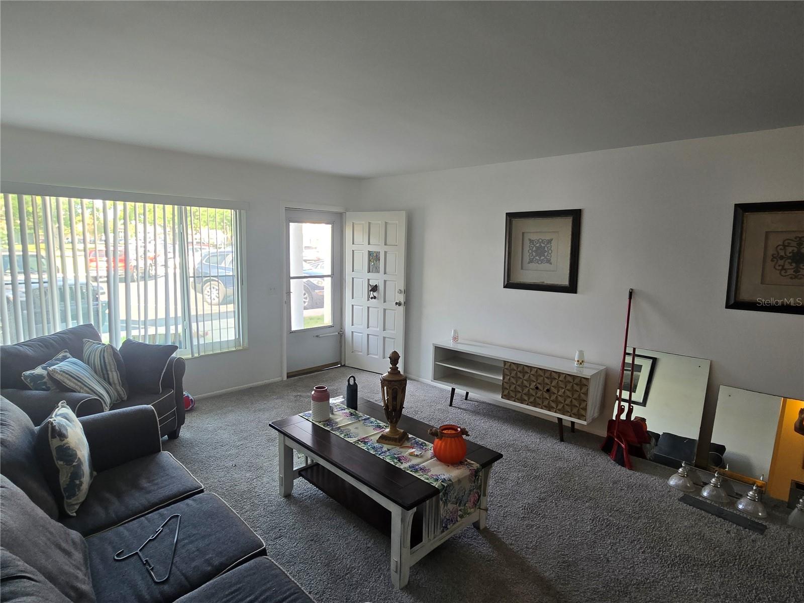 2428 Columbia Drive, FL