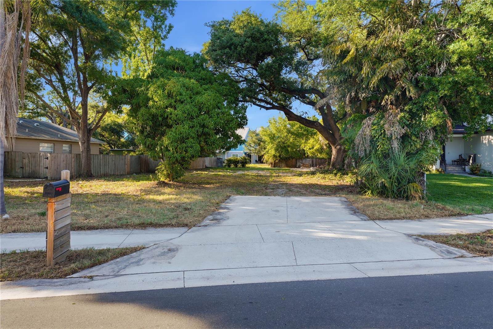 2929 Averill Avenue, FL