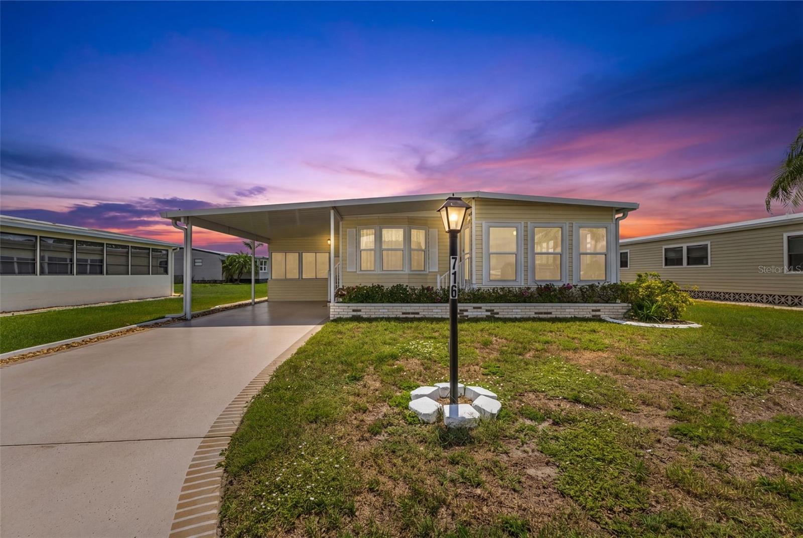 716 Sanchez Circle, FL