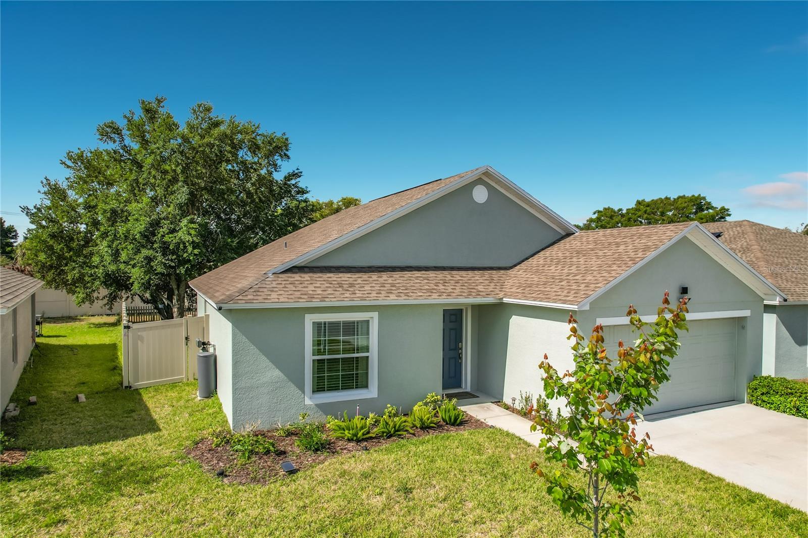 292 Arbuthnot Street, FL