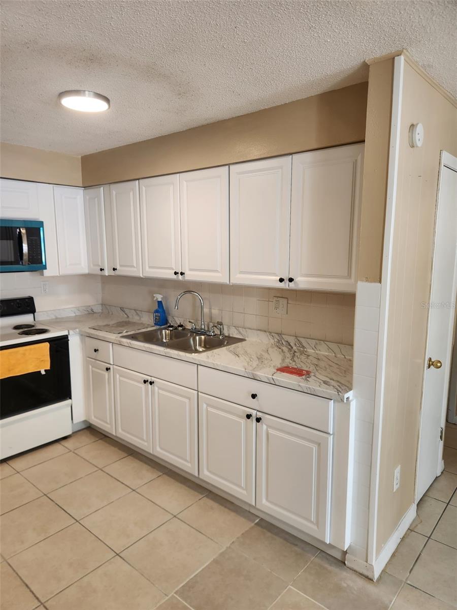4710 Fernery Lane, FL
