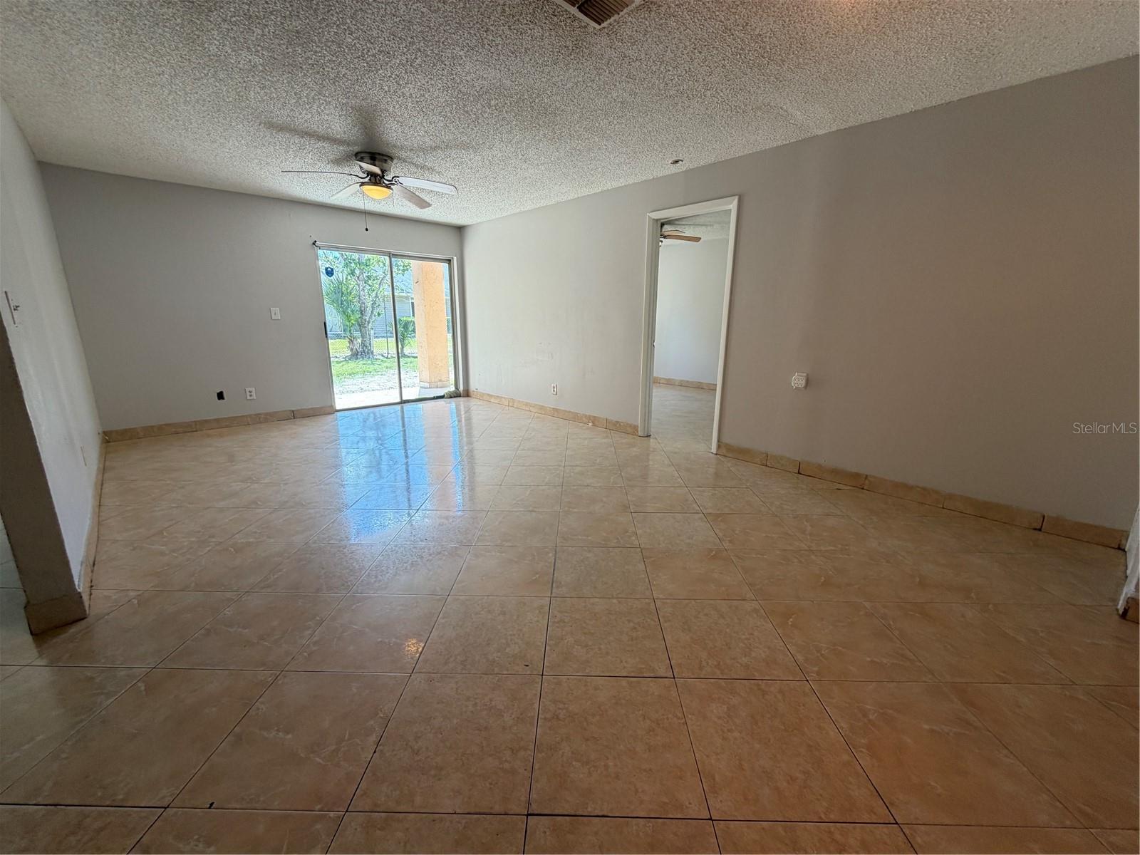 5225 Via Hacienda Circle, FL