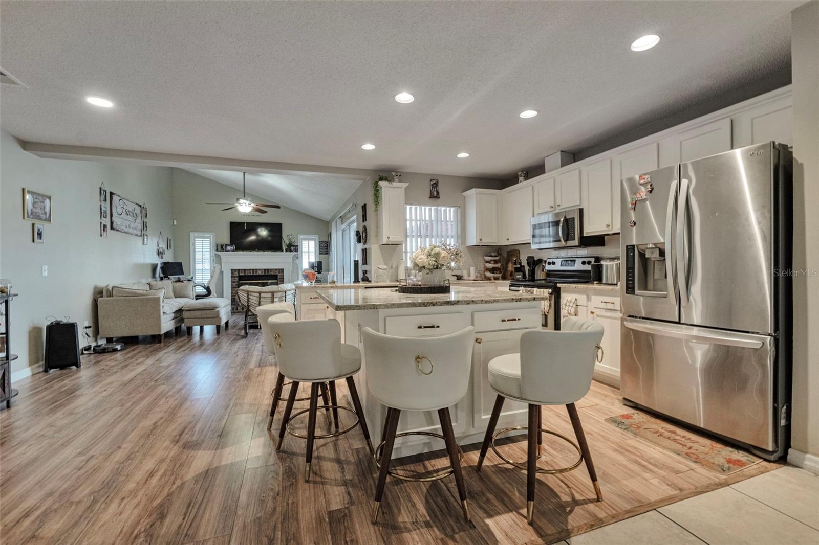 9724 Cypress Pond Avenue, FL