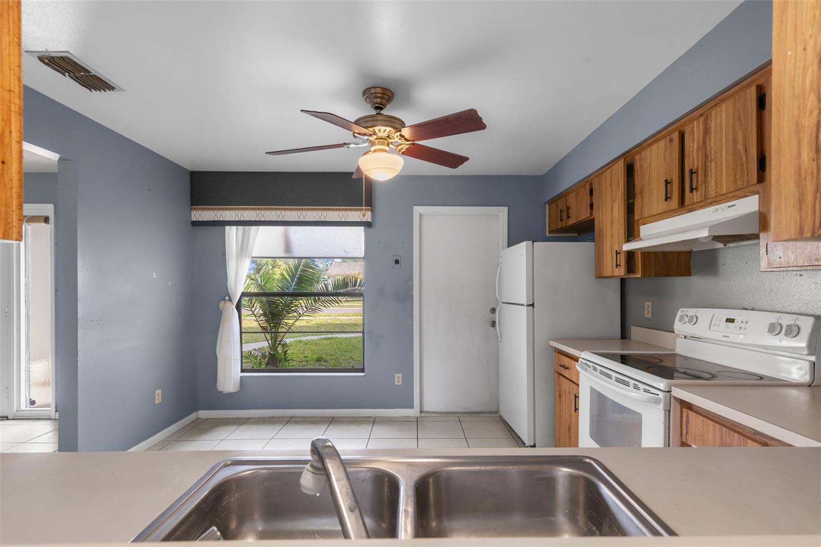 17635 Meadowbridge Drive, FL